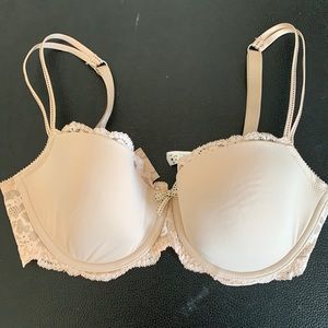 Chantelle full coverage bra